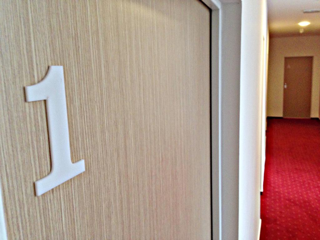 Red Carpet Rooms Zagreb Eksteriør billede